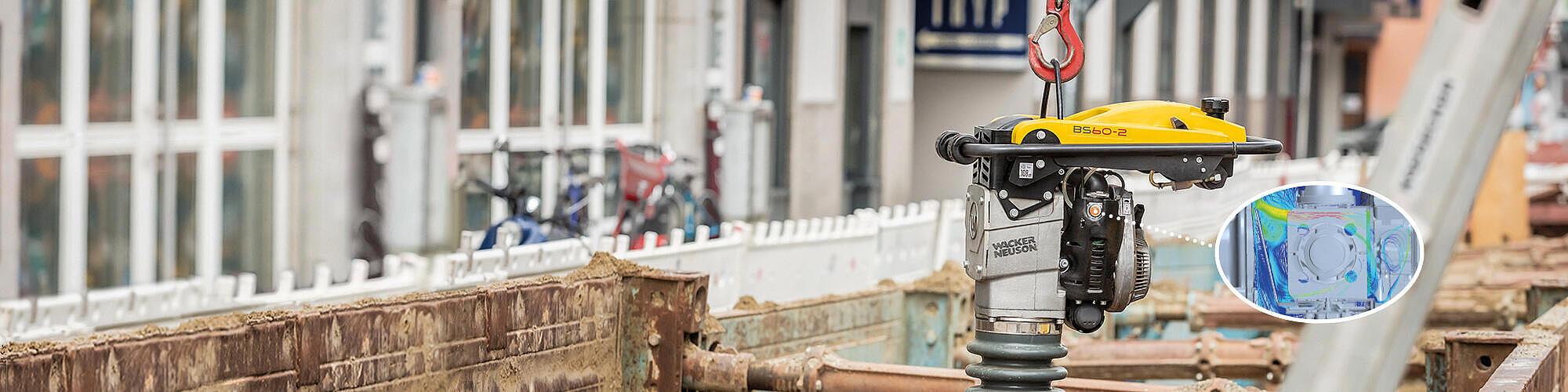 2-stroke Rammer BS60-2 am Kran